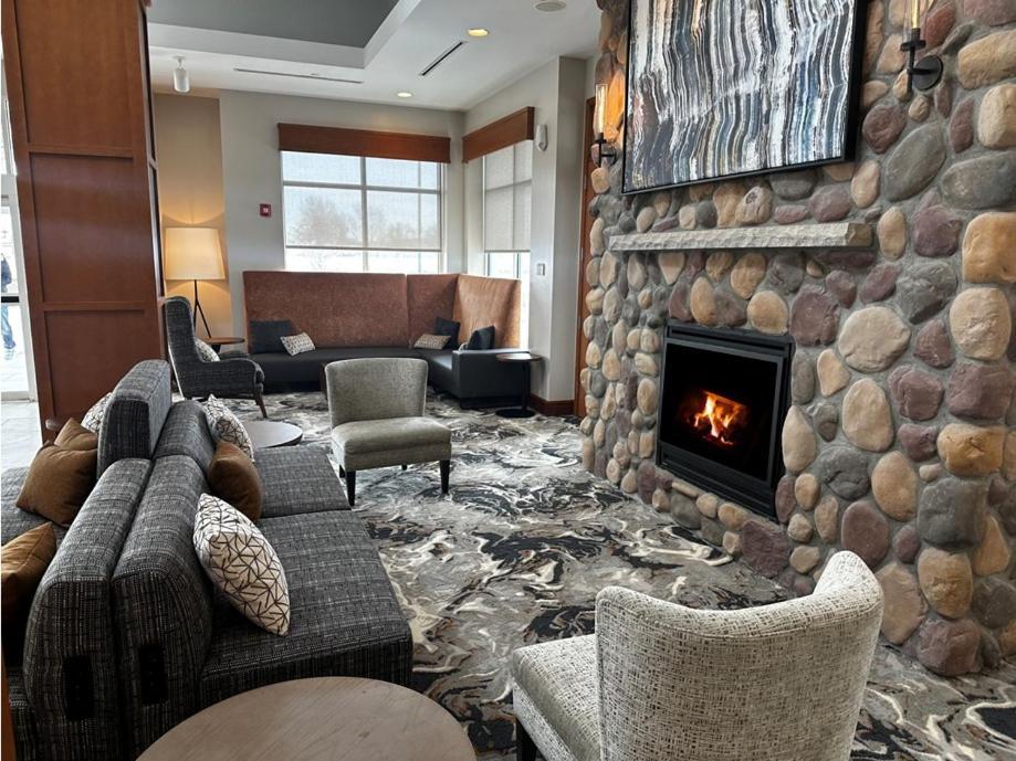 Hilton Garden Inn Cedar Falls Conference Center Luaran gambar